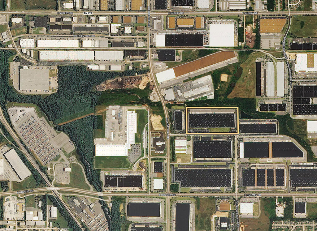 6000 Freeport Avenue Aerial View
