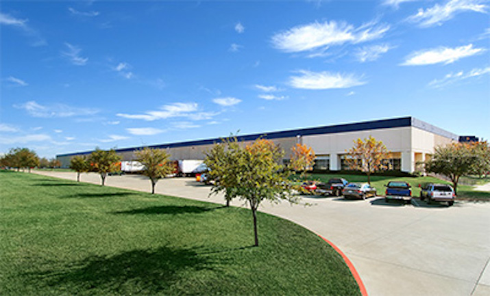 Kiest Distribution Center Building Exterior