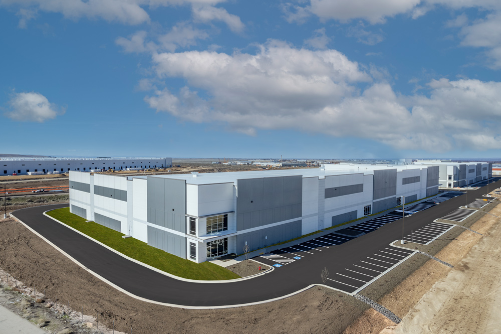 Red River Commerce Center